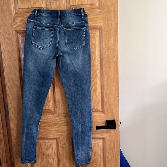 Venus Jeans size 6 - Picture 3 of 3